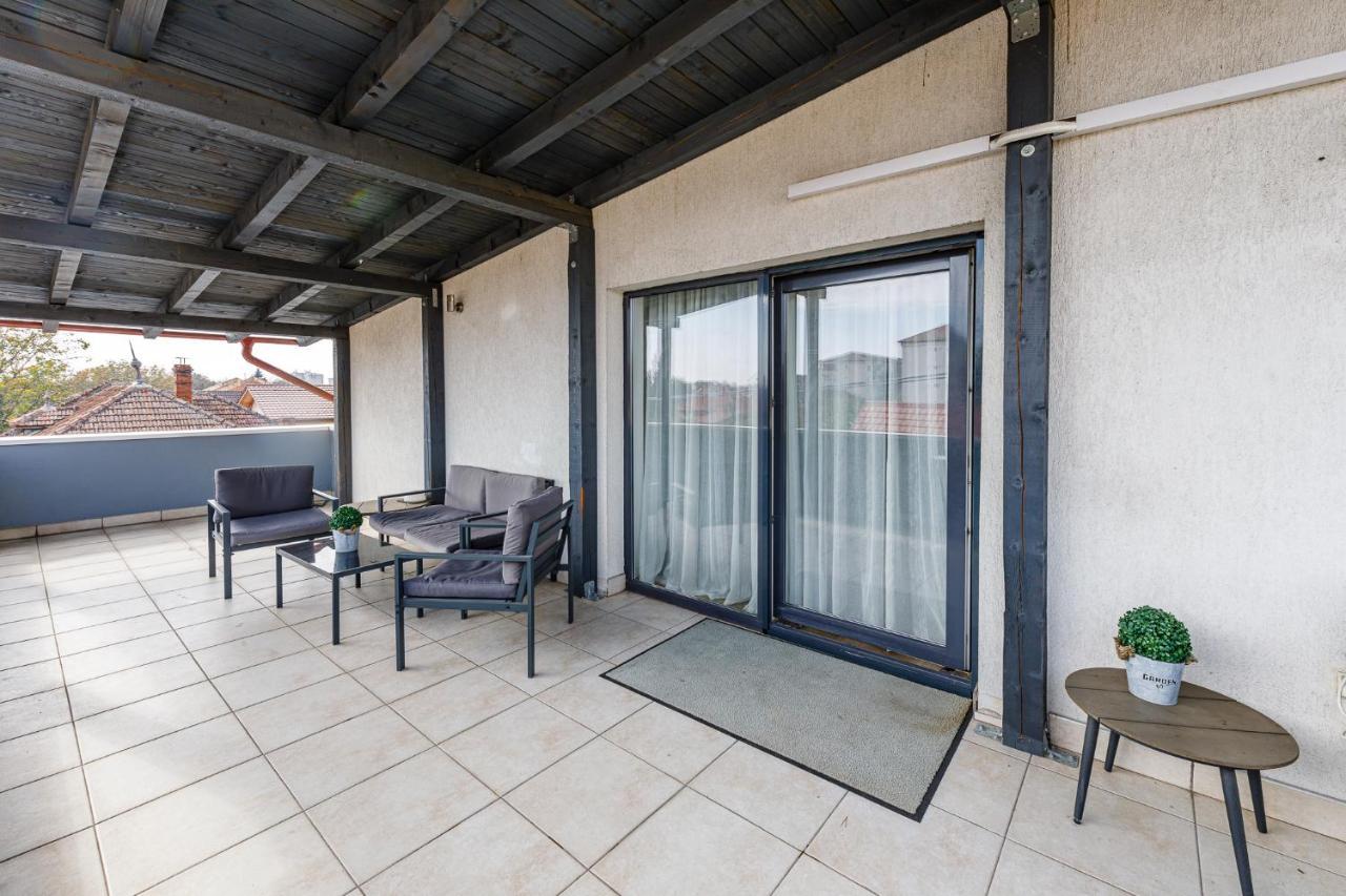 Apartament De Lux Cu Terasa Appartement Timişoara Buitenkant foto